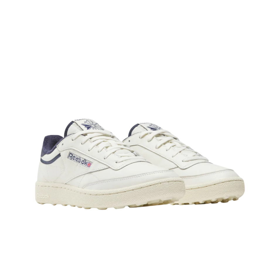 REEBOK CLUB C GOLF SHOE - CHALK/VECTOR NAVY