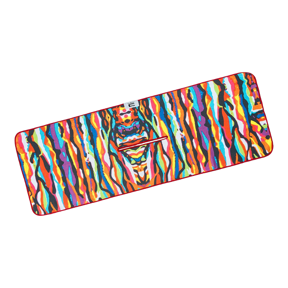 COBRA CRAZY SNAKE TOWEL
