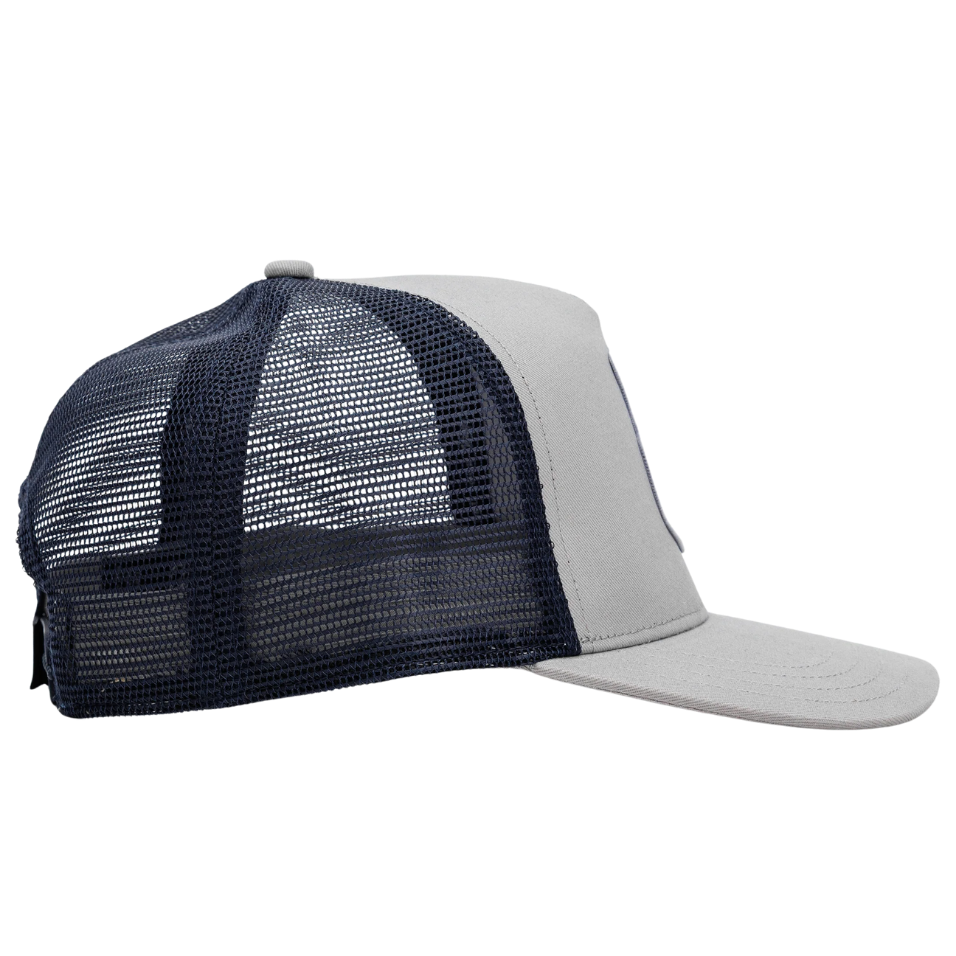 WAGGLE WAGGLEFEST TRUCKER CAP