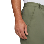 PUMA DEALER SHORTS 8"